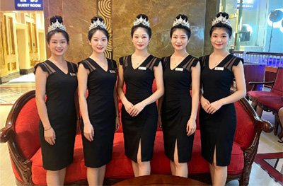 华纳国际公司客服前台接待团队